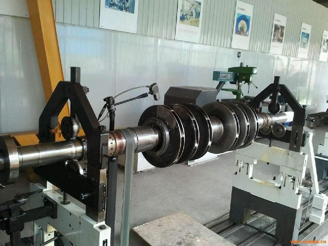 如何現(xiàn)場風(fēng)機(jī)動平衡測試儀器？